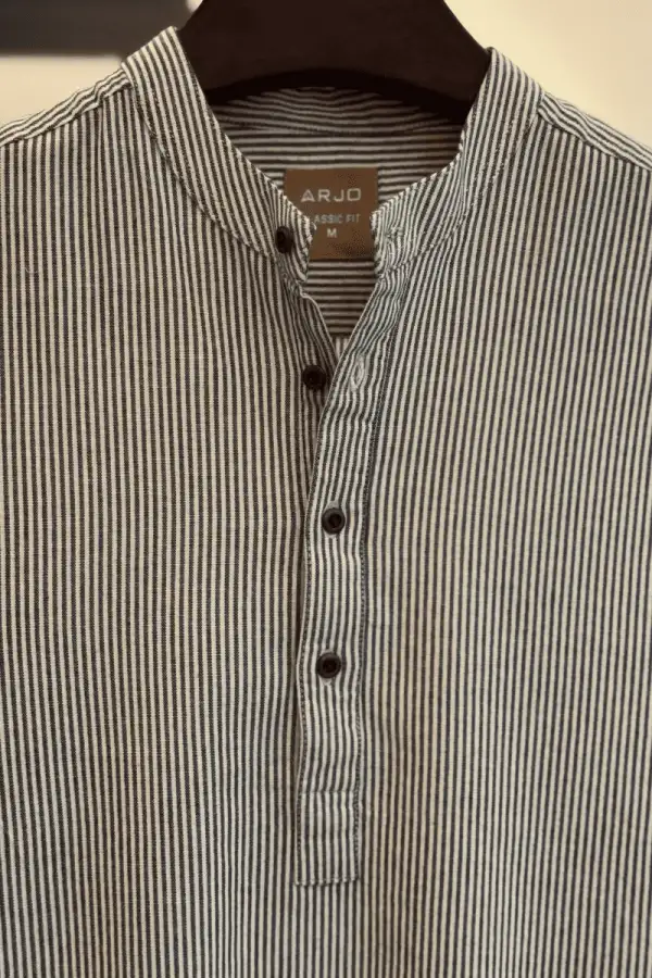 Striped Katua With A Black & Ivory Pinstripe Pattern