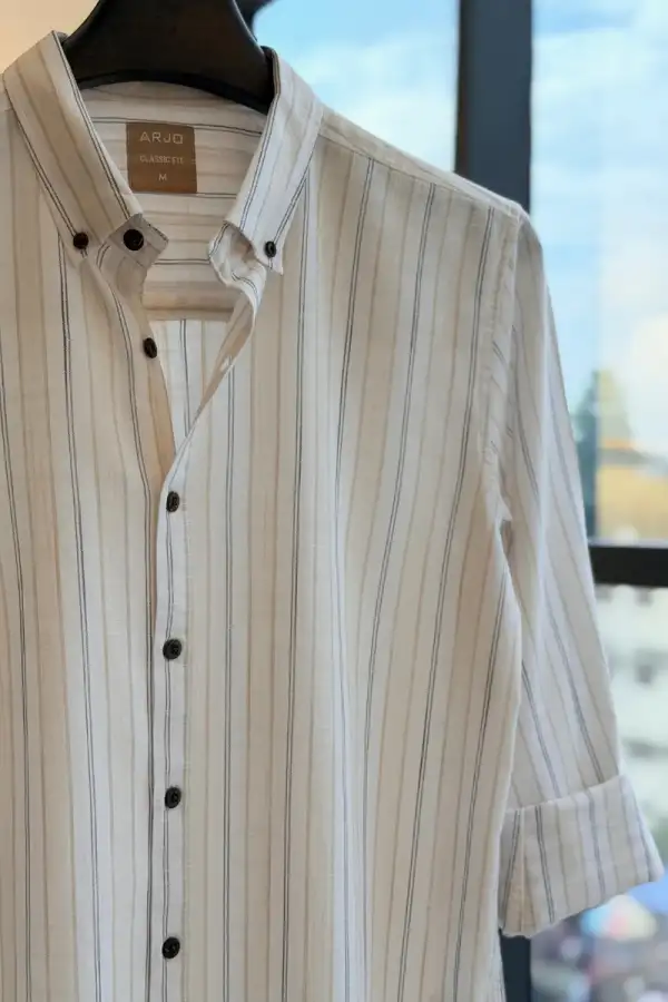 Warm Off-White Base With Subtle Beige & Black Pinstripes