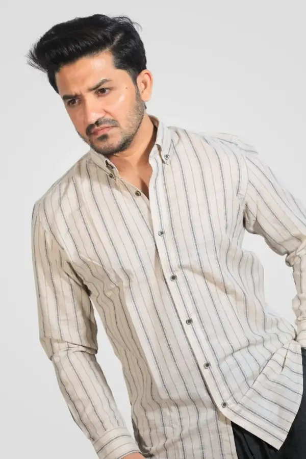 Off-white base with vertical stripes Classic Fit Shirt