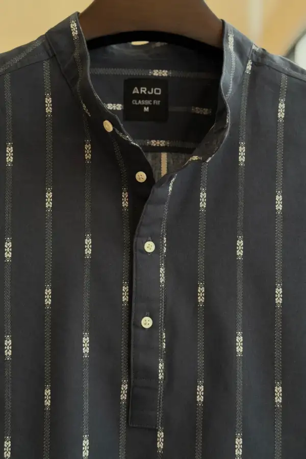 Black Ivory Woven Stripe Katua