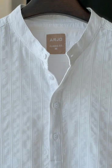 White Textured & Seersucker Stripes Katua