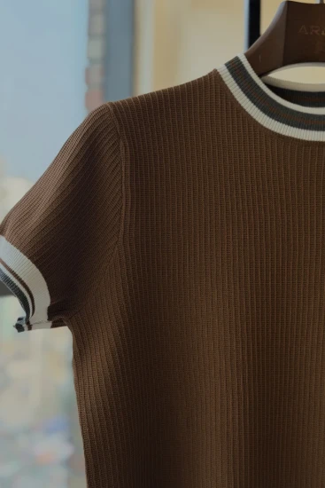 Chocolate Short Sleeve Kint T-Shirt