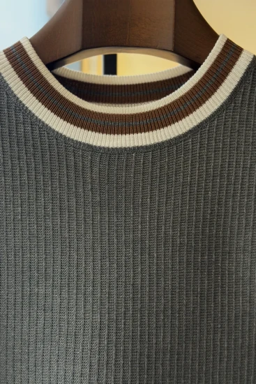 Grey Short Sleeve Kint T-Shirt