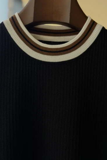 Black Short Sleeve Kint T-Shirt