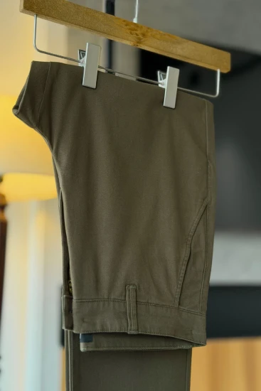 Dark Olive Semi-Straight Fit Chino Pant