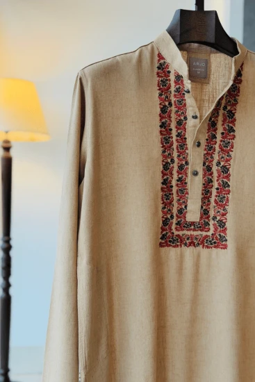 Flax with Contrast Embroidered Panjabi